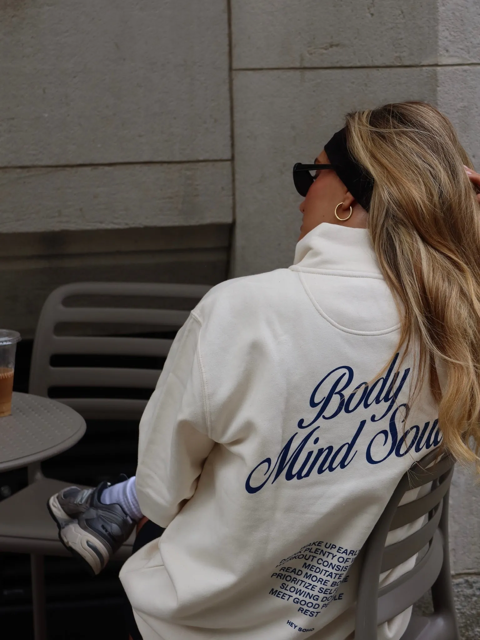 BODY MIND SOUL Sweater