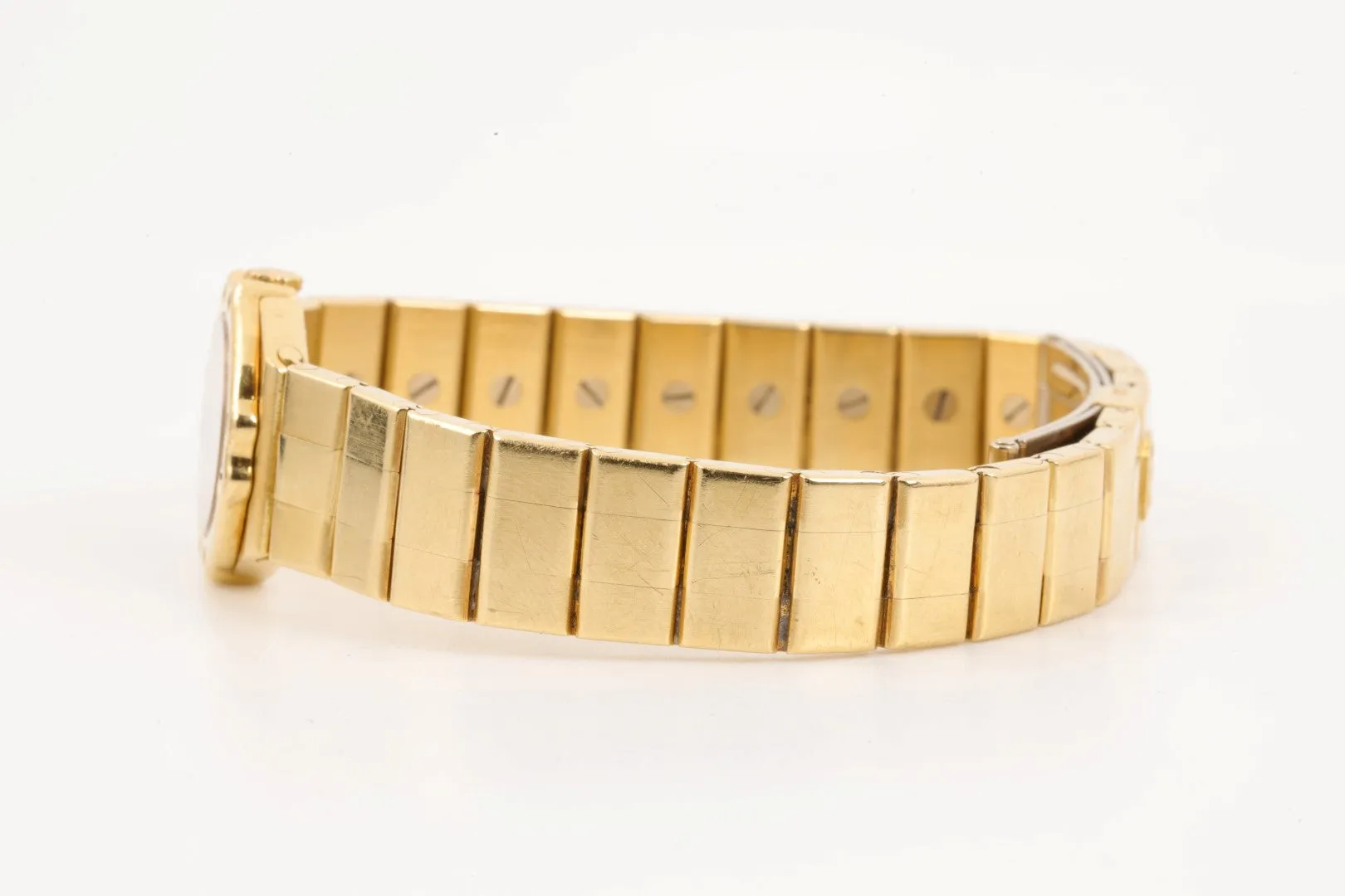 Chopard St. Moritz 5200 Solid 18K Yellow Gold 18mm Ladies Watch (73.4g.)