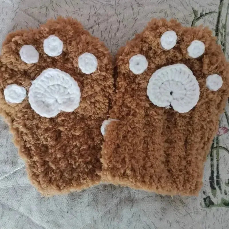 DIY Knitted Cat Paw Gloves