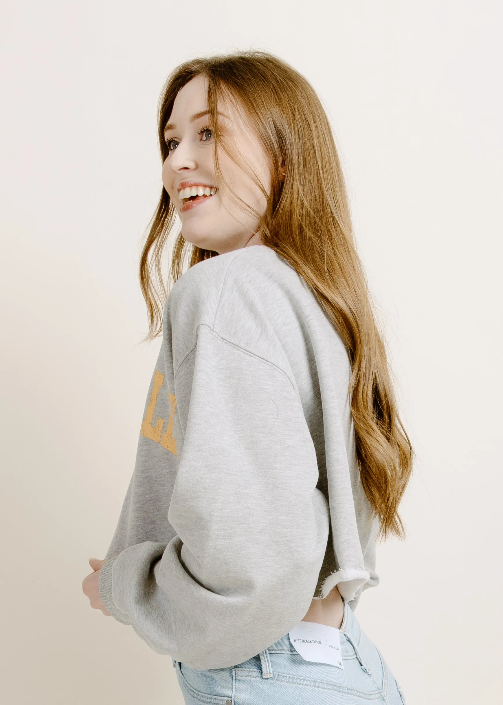 Lila Nashville Cropped Sweatshirt