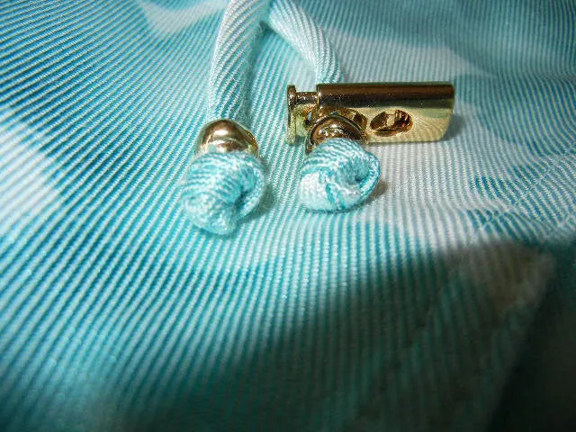 *NEW WITH TAGS - ST. JOHN MARIE GRAY AQUA & WHITE JACKET & SLACKS OUTFIT WITH CHAIN LOGO - NEW WITH TAGS - LARGE