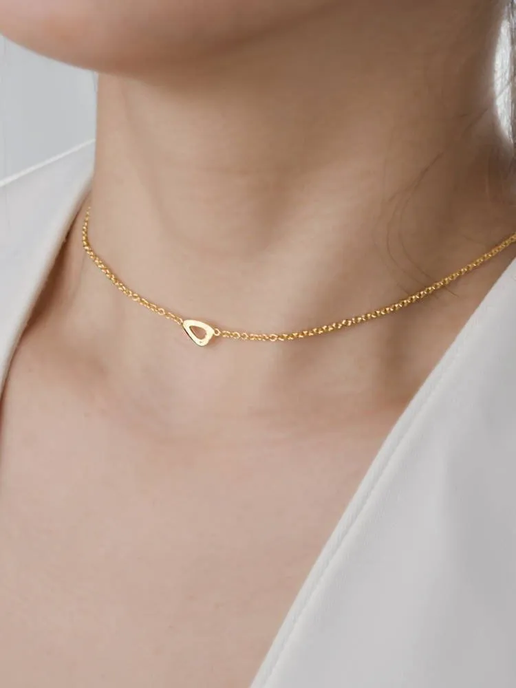 Oval Charm Choker