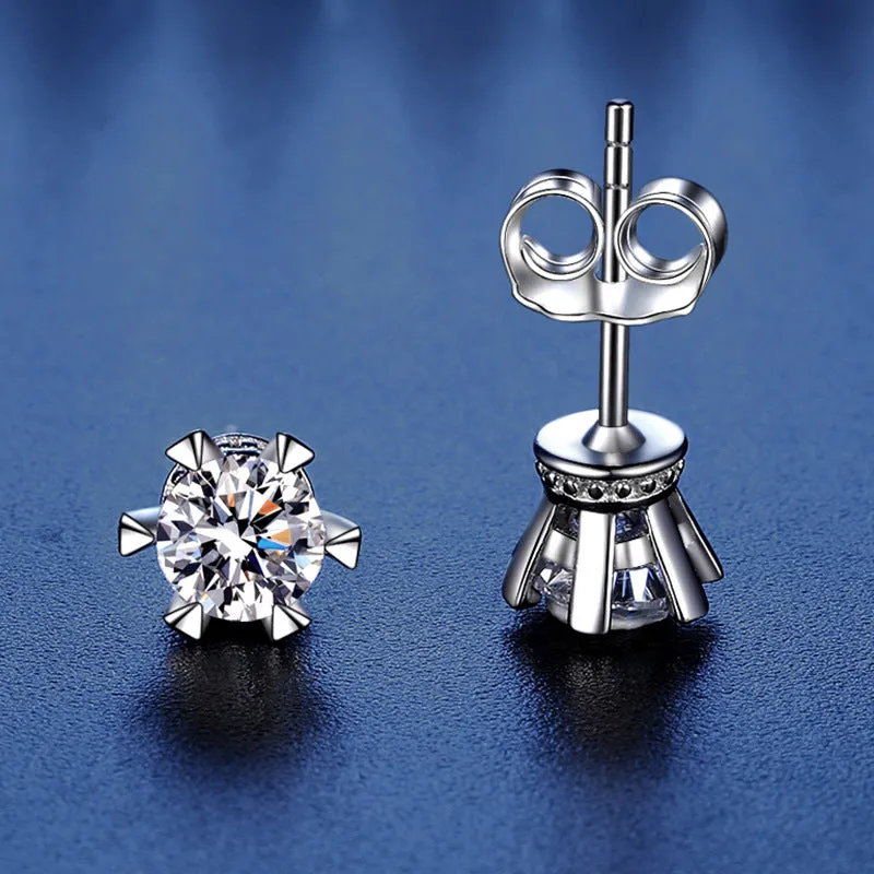 Six Claw Tower Moissanite Stud Earrings