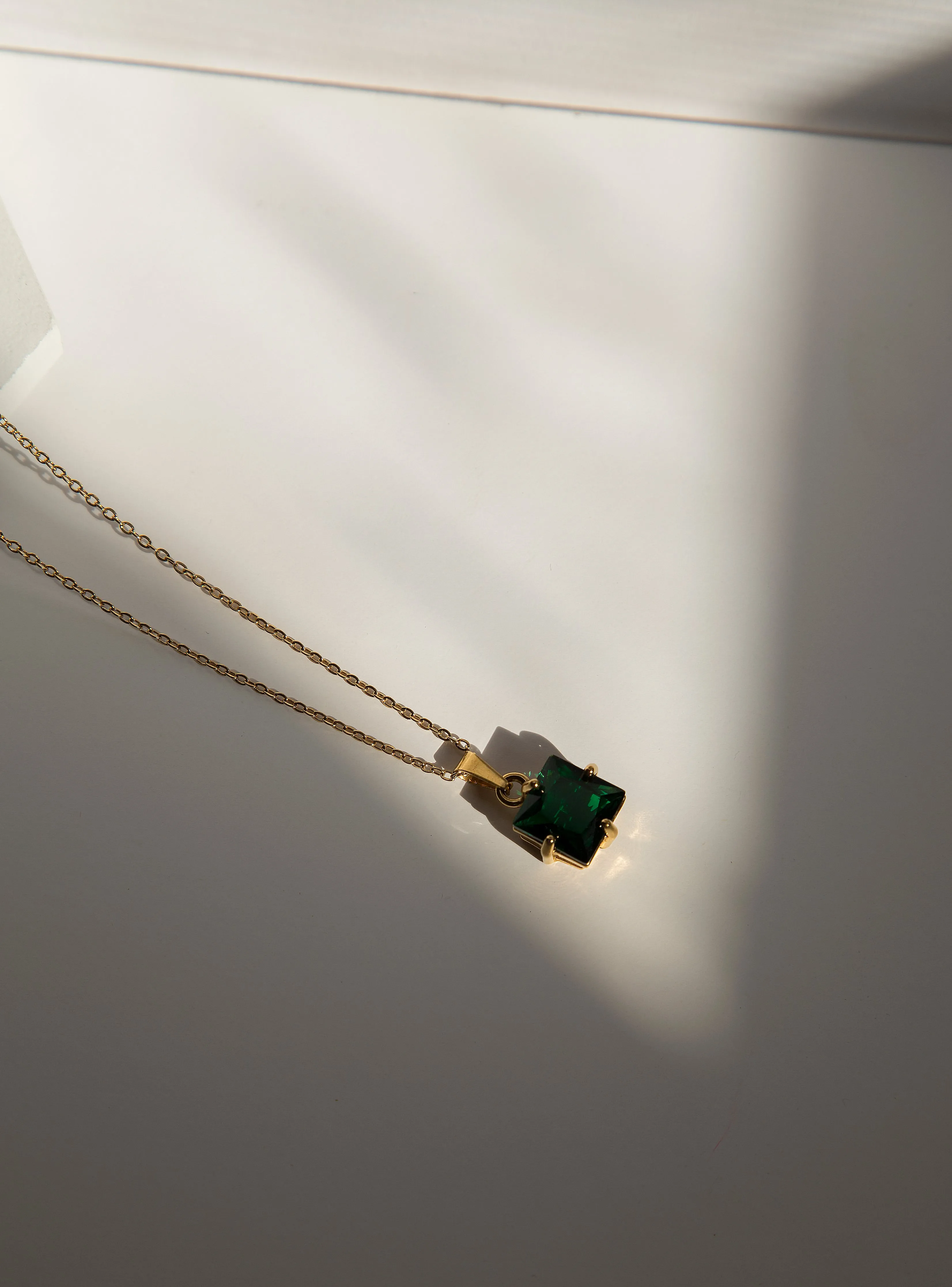 Symphony Necklace (Green)